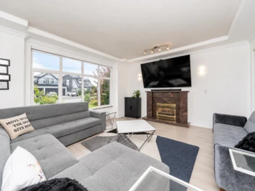 11880 Aztec Street, Richmond, BC, Richmond — Single Family Residence for sale