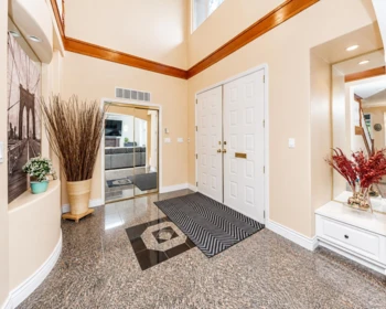 11880 Aztec Street, Richmond, BC, Richmond — Single Family Residence for sale