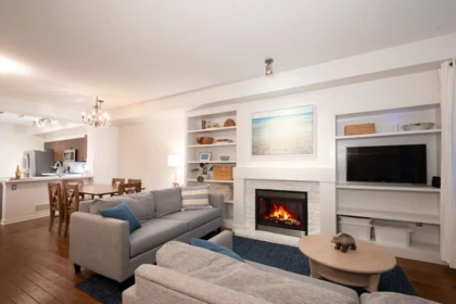 Dining Area Photo of 108 2200 Panorama Drive, Port Moody, BC