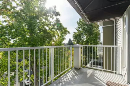 Powder Room Photo of 311 4738 53 Street, Delta, BC