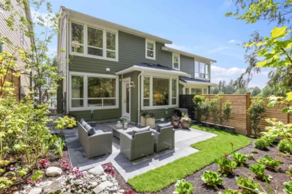 Front Yard Photo of 23980 232nd Street, Maple Ridge, BC