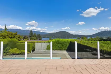 474 Fairway Drive, North Vancouver, BC, North Vancouver — Single Family Residence for sale