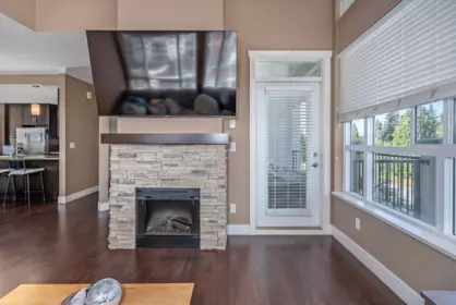 Kitchen Island Photo of 403 3192 Gladwin Road, Abbotsford, BC