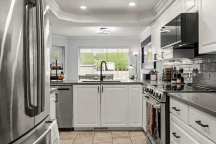 Breakfast Nook Photo of 61 11737 236 Street, Maple Ridge, BC