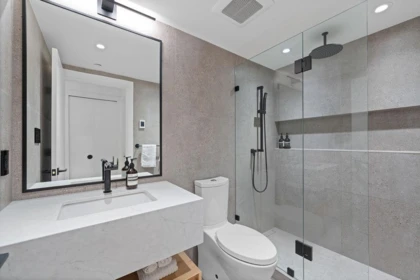 Hot Tub / Spa Photo of 2607 583 Beach Crescent, Vancouver, BC