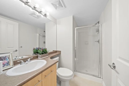 Laundry Room Photo of 6106 5117 Garden City Road, Richmond, BC