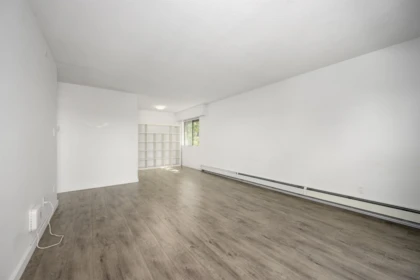 305 310 W 3rd Street, North Vancouver, BC, North Vancouver — Apartment/Condo for sale