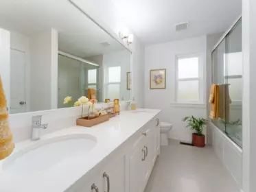 Powder Room Photo of 23873 12 Avenue, Langley, BC