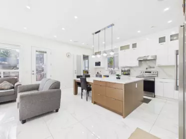 Kitchen Photo of 7830 16th Avenue, Burnaby, BC