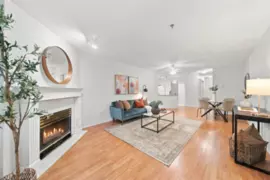 207 5955 177b Street, Surrey, BC