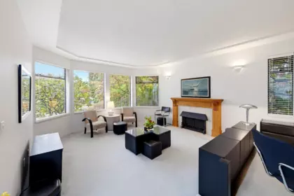 Kitchen Photo of 7269 150a Street, Surrey, BC