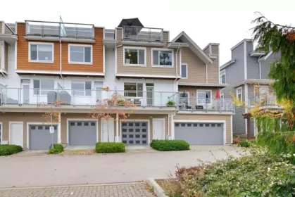 8 15918 Mountain View Drive, White Rock, BC, White Rock — Apartment/Condo for sale