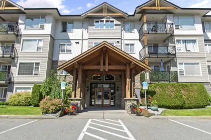 401 2955 Diamond Crescent, Abbotsford, BC, Abbotsford — Apartment/Condo for sale