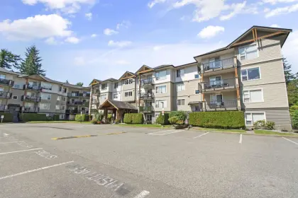 401 2955 Diamond Crescent, Abbotsford, BC, Abbotsford — Apartment/Condo for sale