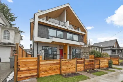 1176 E 26 Avenue, Vancouver, BC, Vancouver — Half Duplex for sale