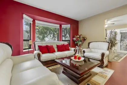15785 98 Avenue, Surrey, BC, Surrey — Single Family Residence for sale
