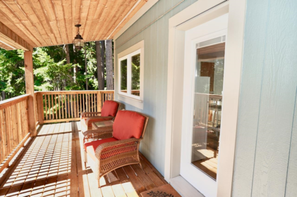 Outdoor Deck Photo of 362 Barque Road, Mayne Island, BC