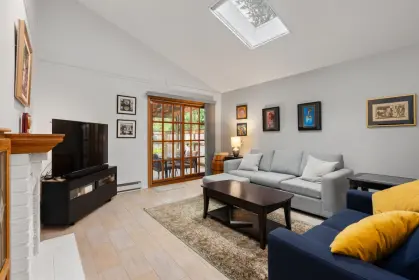 3612 Bering Avenue, Vancouver, BC, Vancouver — Single Family Residence for sale