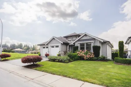 3955 Latimer Street, Abbotsford, BC, Abbotsford — Single Family Residence for sale