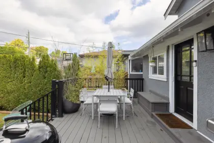 3803 Napier Street, Burnaby, BC, Burnaby — Single Family Residence for sale