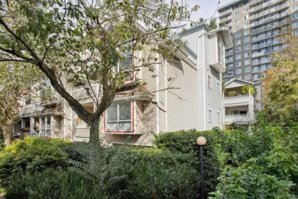 309 1465 Comox Street, Vancouver, BC, Vancouver — Apartment/Condo for sale