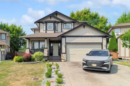 6151 166a Street, Surrey, BC, Surrey — Single Family Residence for sale
