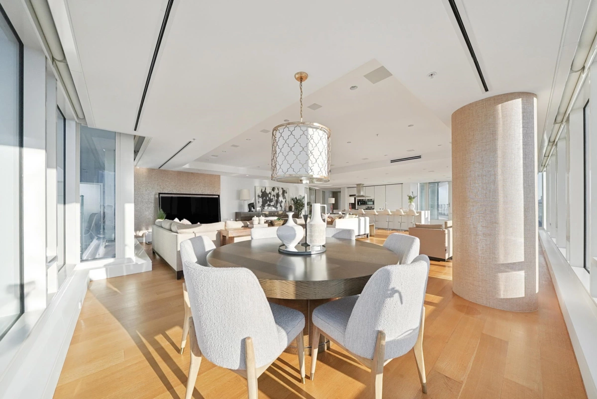 Hallway Photo of 4602 1011 W Cordova Street, Vancouver, BC