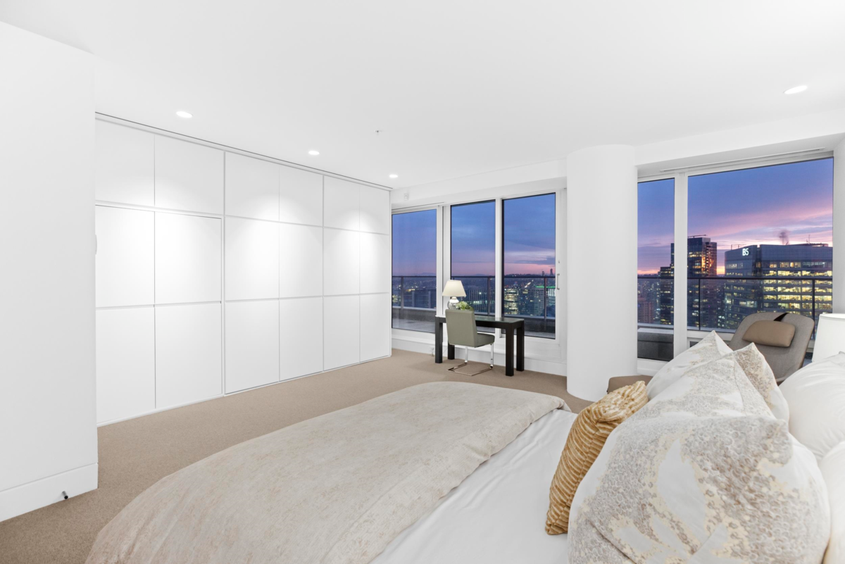 Laundry Room Photo of 4602 1011 W Cordova Street, Vancouver, BC