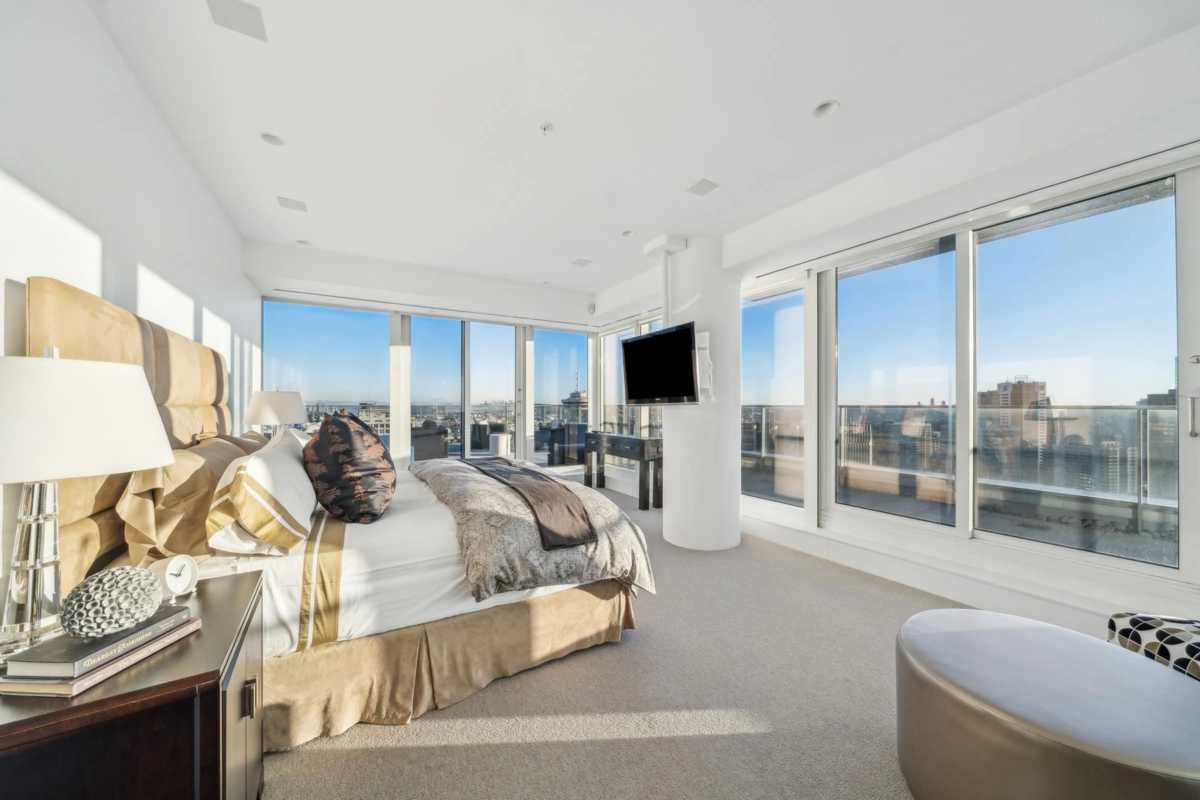 Loft / Bonus Room Photo of 4602 1011 W Cordova Street, Vancouver, BC