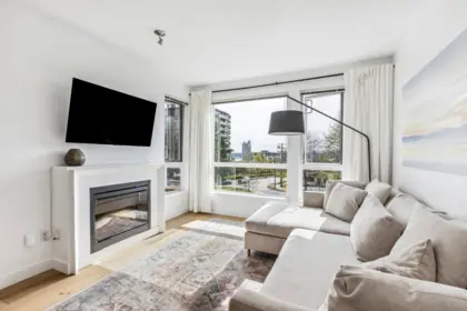 208 717 Chesterfield Avenue, North Vancouver, BC, North vancouver — Apartment/Condo for sale