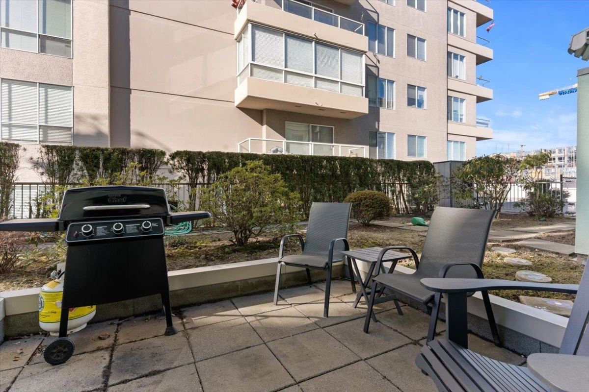 Powder Room Photo of 105 45775 Spadina Avenue, Chilliwack, BC