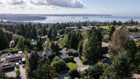1192 Chartwell Crescent, West Vancouver, BC, West Vancouver — Single Family Residence for sale