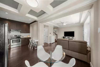 2 4685 Canada Way, Burnaby, BC, Burnaby — Half Duplex for sale