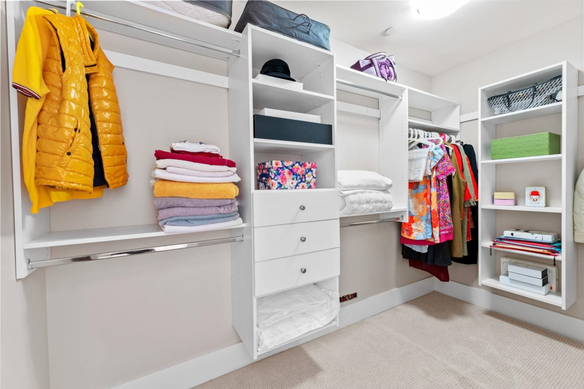 Basement Recreation Room Photo of 1030 W 33rd Avenue, Vancouver, BC