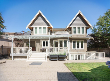 Garden / Landscaping Photo of 1030 W 33rd Avenue, Vancouver, BC