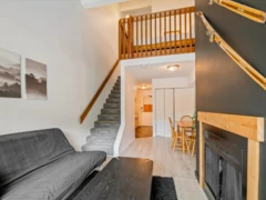 MLS R3032876