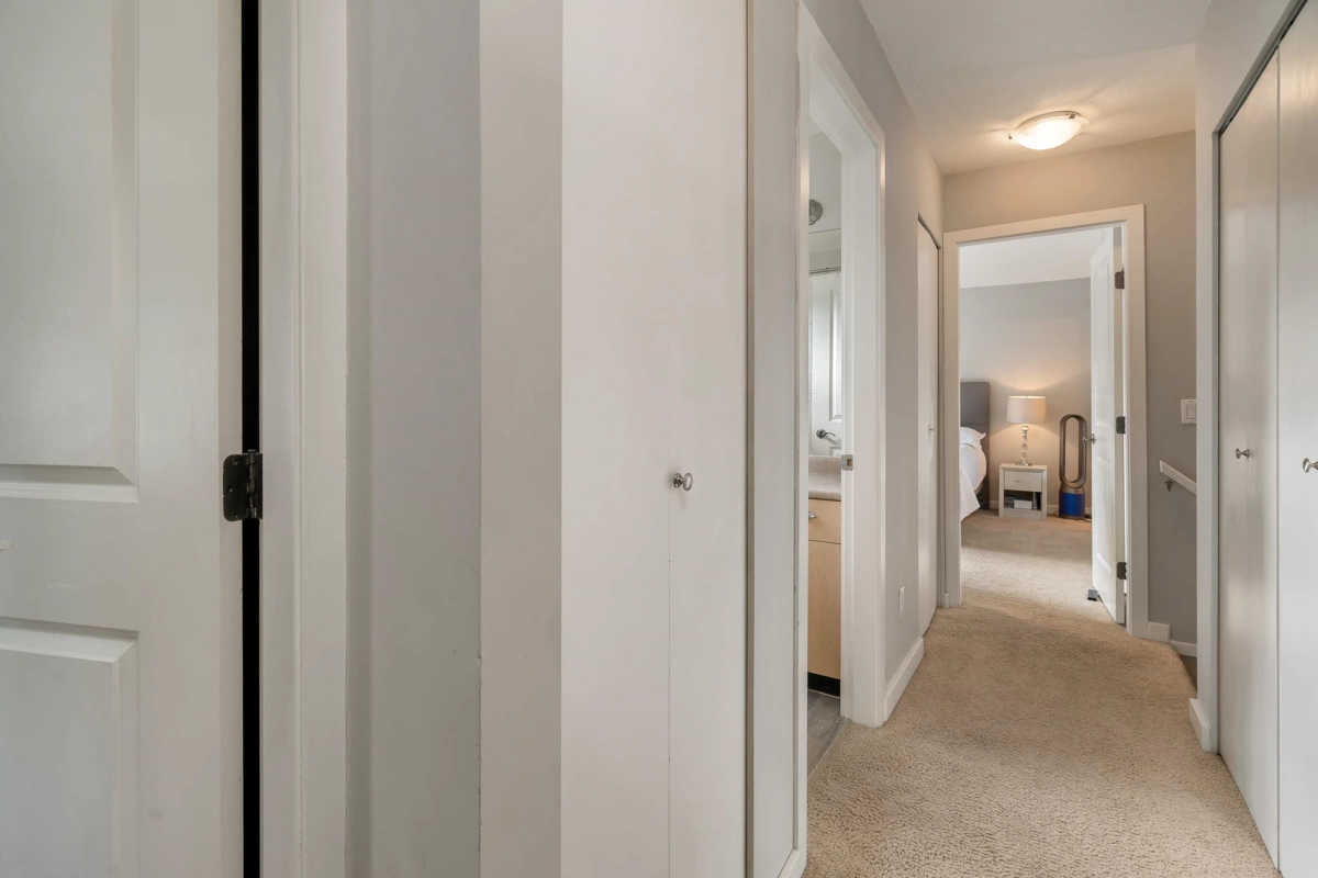 Basement Recreation Room Photo of 18 15233 34th Avenue, Surrey, BC