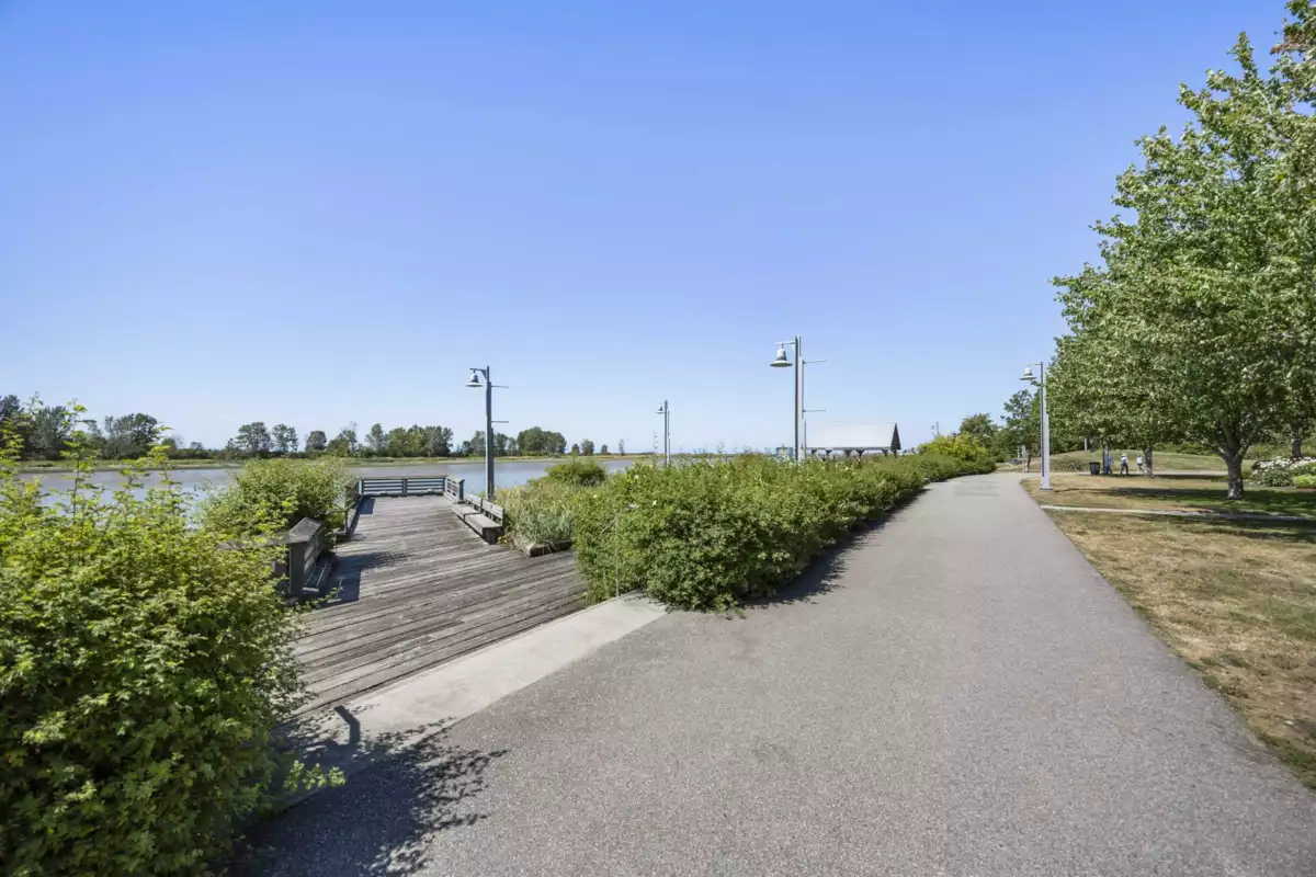 Front Yard Photo of 207 4211 Bayview Street, Richmond, BC
