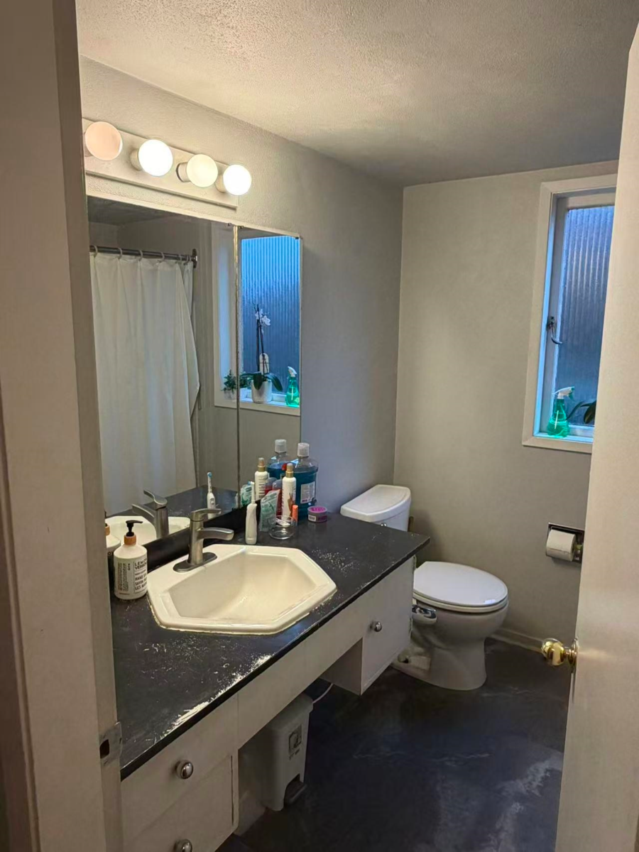 Office / Den Photo of 1131 Fulton Avenue, West Vancouver, BC