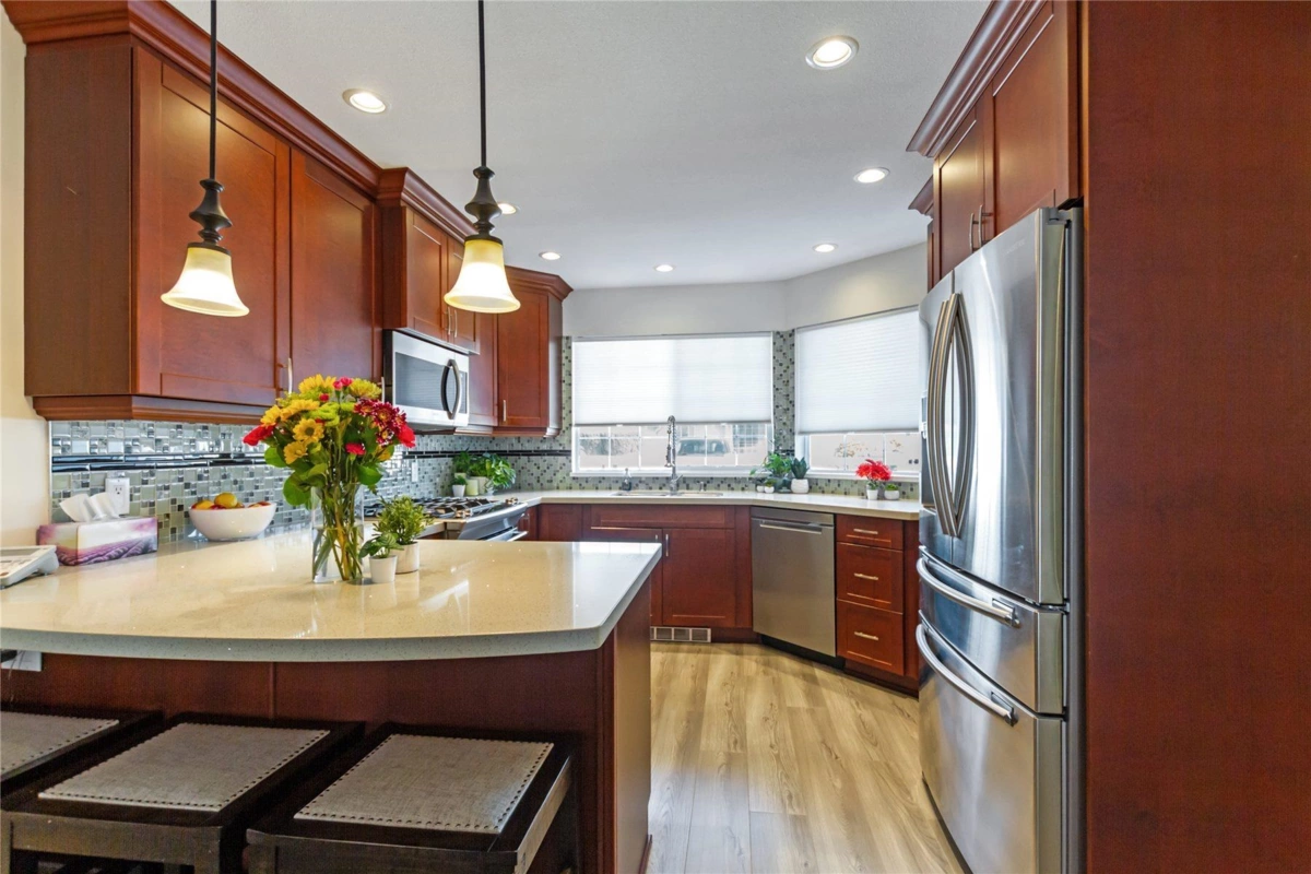 Dining Area Photo of 132 1450 Mccallum Road, Abbotsford, BC