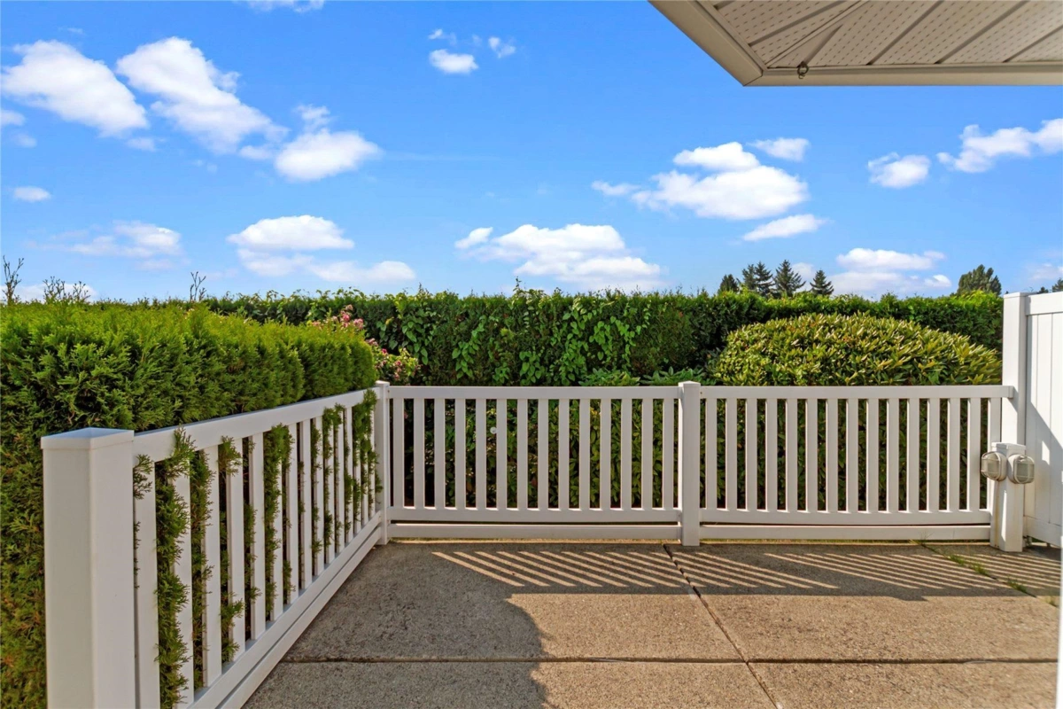 Guest Bathroom Photo of 132 1450 Mccallum Road, Abbotsford, BC