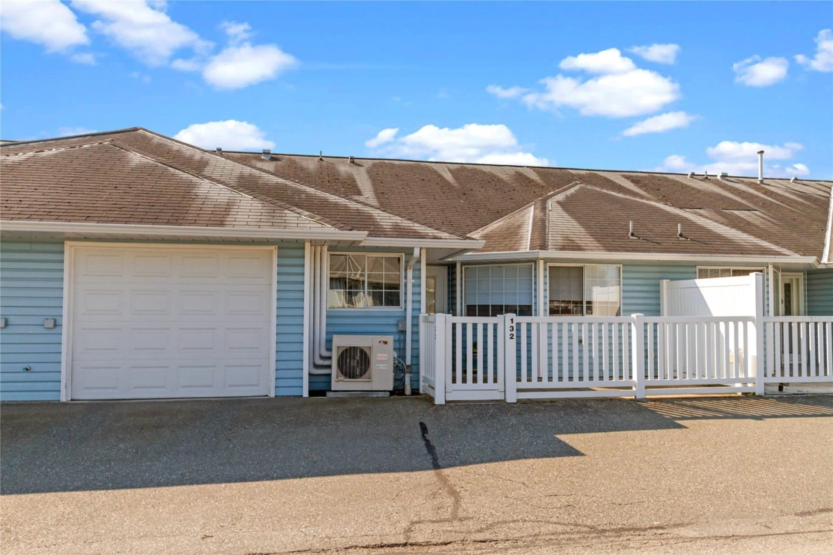 Loft / Bonus Room Photo of 132 1450 Mccallum Road, Abbotsford, BC