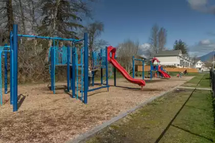 99 1821 Willow Crescent, Squamish, BC, Squamish — Townhouse for sale