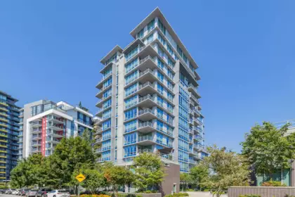 006 9060 University Crescent, Burnaby, BC, Burnaby — Apartment/Condo for sale