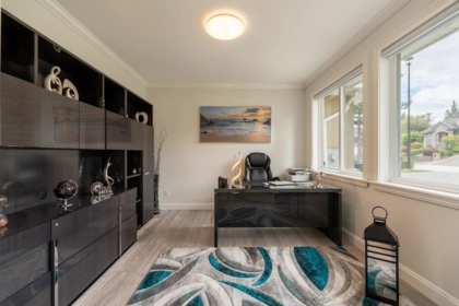 Hallway Photo of 16377 113b Avenue, Surrey, BC