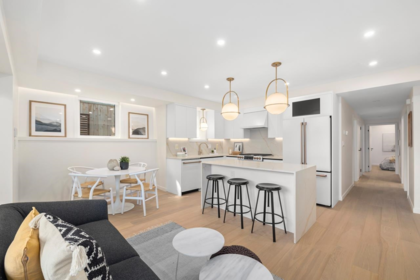 681 W 18th Avenue, Vancouver, BC, Vancouver — Townhouse for sale