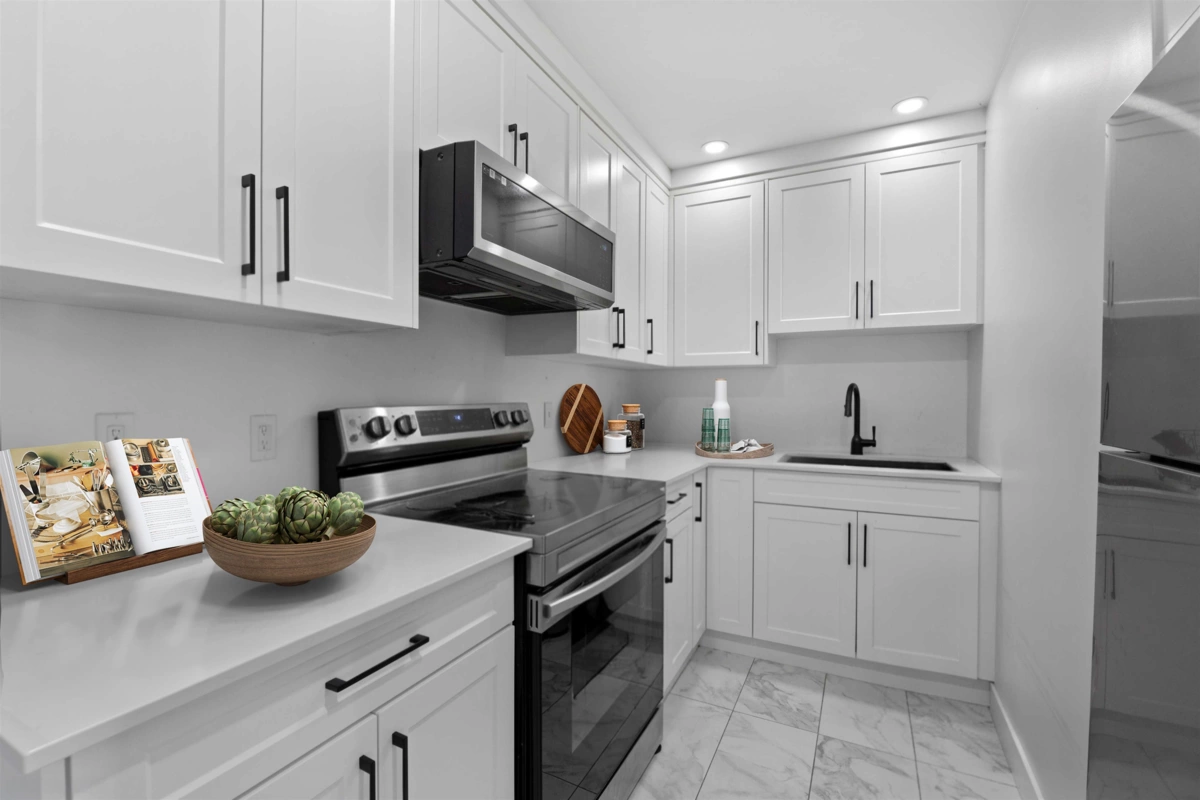 Outdoor Patio Photo of 14310 Sunset Drive, White Rock, BC