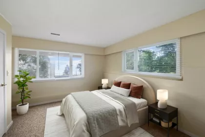 Garage Interior Photo of 14310 Sunset Drive, White Rock, BC