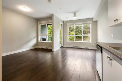 210 1948 North Parallel Road, Abbotsford, BC, Abbotsford — Apartment/Condo for sale
