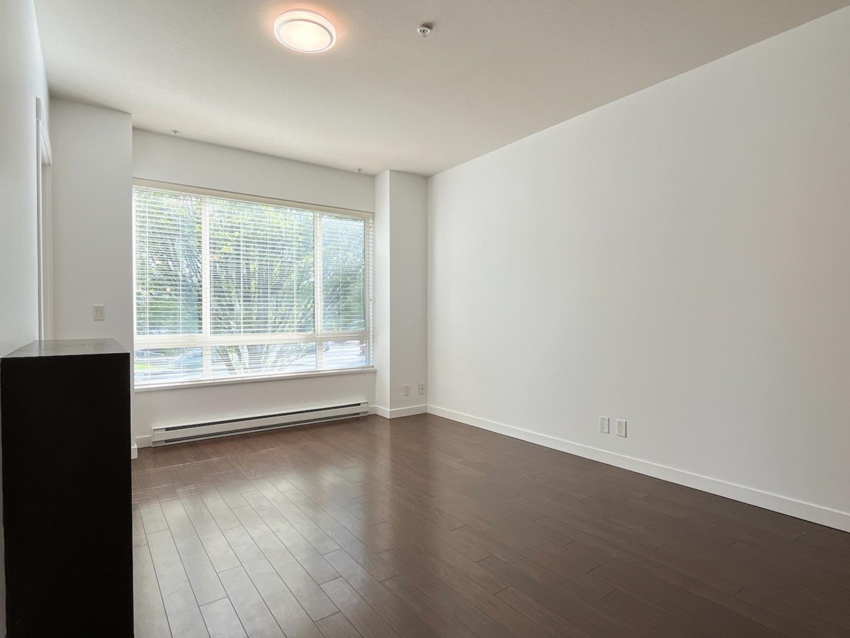 Dining Area Photo of 217 2943 Nelson Place, Abbotsford, BC